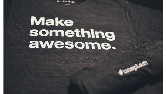 T-shirt d'entreprise : un avantage en nature dans certains cas...