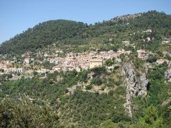 Peille : Reprise de terrain au cimetière