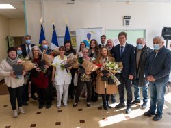 Centre Hospitalier de Puget-Théniers : Pose de la plaque de certification par la Haute Autorité de Santé 