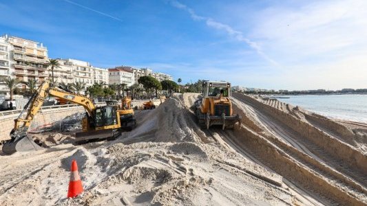 Cannes réensable ses plages pour l'été : 11 700 m³ de sable sont apportés pour protéger et valoriser le littoral