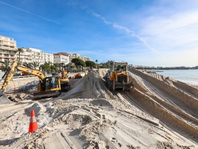 Cannes réensable ses (…)