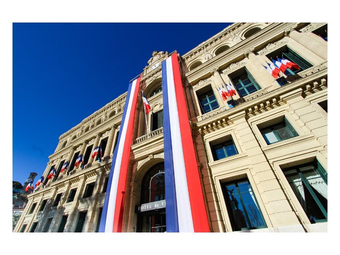 Rapports entre l'État (…)