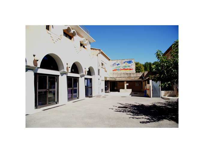 SAINT PAUL DE VENCE : (…)