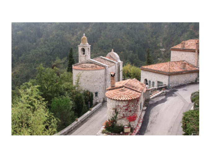CASTILLON : 104 180 € (…)