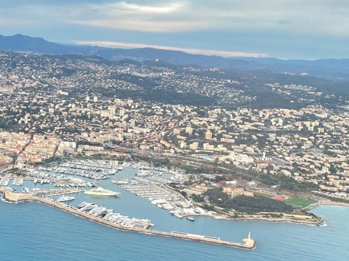 Antibes : la Chambre (…)