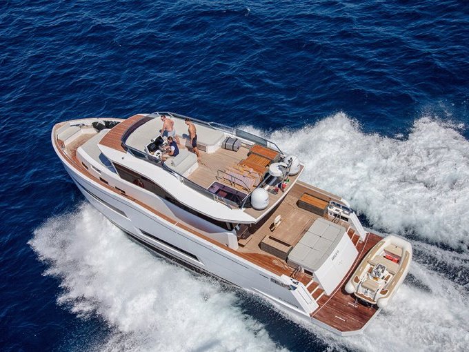Neoyot : Un yacht (et (…)
