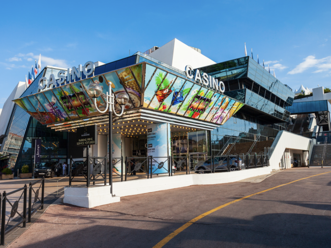 Cannes : casinos et (…)