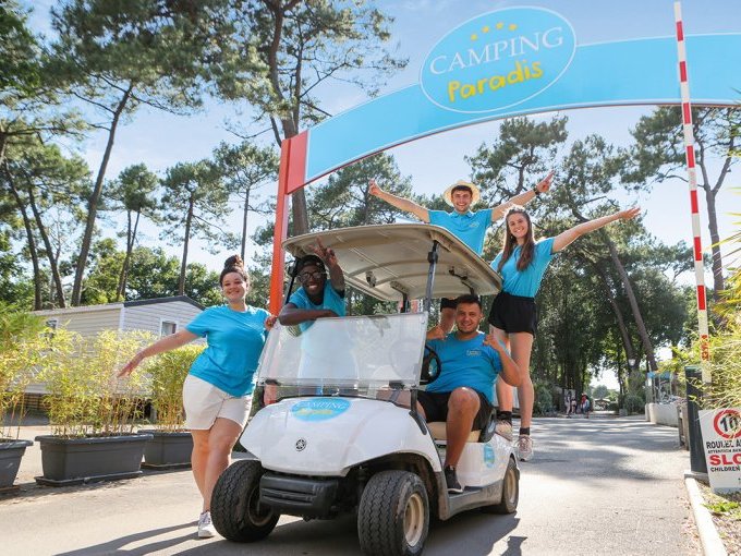 Un Camping Paradis ouvre