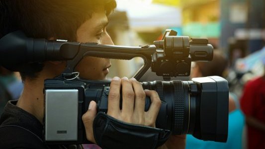 Une nouvelle formation supérieure en audiovisuel à Cannes avec le groupe Banijay 