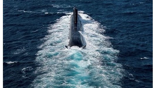  Le sous-marin nucléaire d'attaque Tourville à Toulon