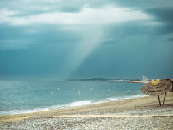 Villeneuve-Loubet : Délégation de Service Public pour l'exploitation d'établissement balnéaires de plages et d'activités nautiques