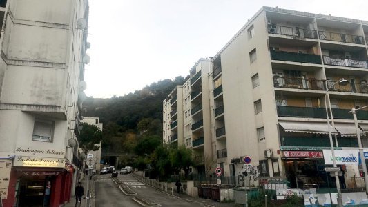 A l'est de Nice, Les Liserons un peu plus près du renouveau