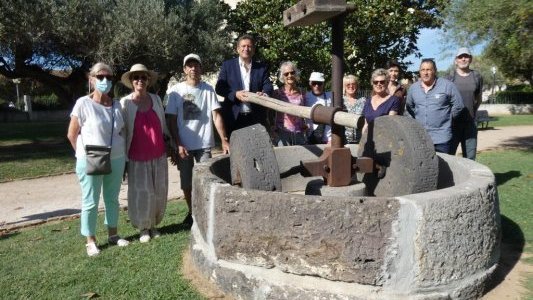 A La Londe-les-Maures, au cœur de la ville, le Jardin des Oliviers