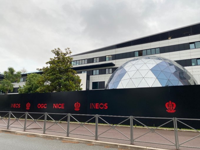 L'OGC Nice condamne (…)