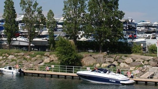 Mandelieu préempte le foncier de Port Inland pour développer un pôle d'excellence du nautisme durable