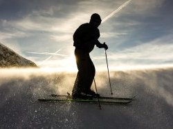 Auron et Isola 2000 ouvrent dès ce mercredi pour les sportifs de haut niveau et mineurs licenciés FFS