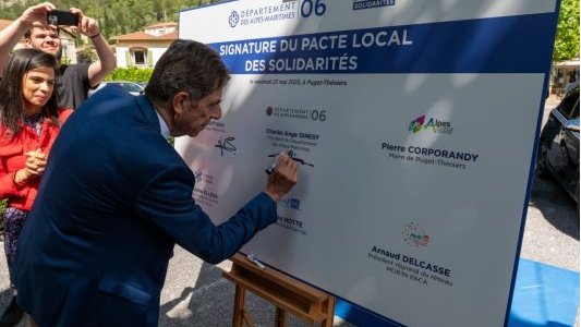 Grâce au Pacte Local des Solidarités, le dispositif SAAD Mobilités est activé dans les Alpes-Maritimes