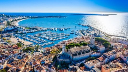 Tourisme, culture, hôtellerie : Cannes signe une saison estivale 2025 en très forte progression