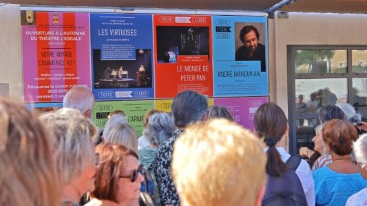 À La Garde, à L'Escale, votre voyage culturel commence ici !