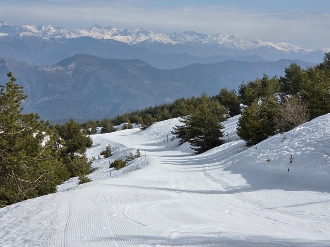 Gréolières se place (…)