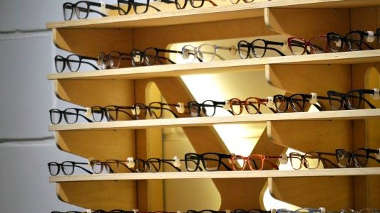 Départements confinés : liste actualisée des commerces autorisés à ouvrir