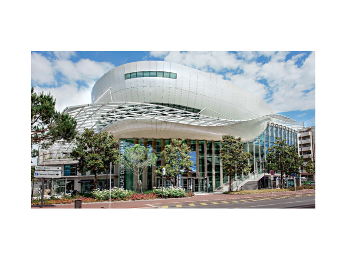 Le Palais des congrès (…)