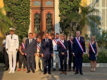 À Bormes-les-Mimosas, Emmanuel Macron rend hommage aux libérateurs de la Provence