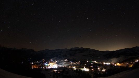 À Valberg, la nuit retrouve ses étoiles