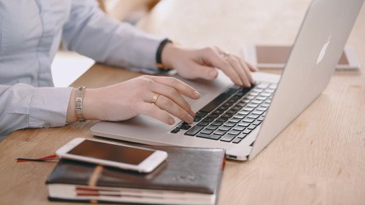 Le point sur la notification dématérialisée du taux AT/MP obligatoire pour les entreprises d'au moins 10 salariés