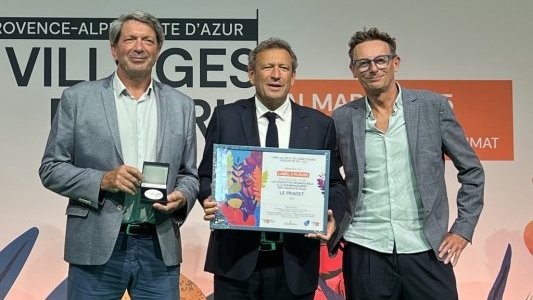  La ville du Pradet récompensée pour la cour-jardin de l'école Sandro