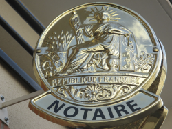 Notaires, commissaires de justice : carte d'installation