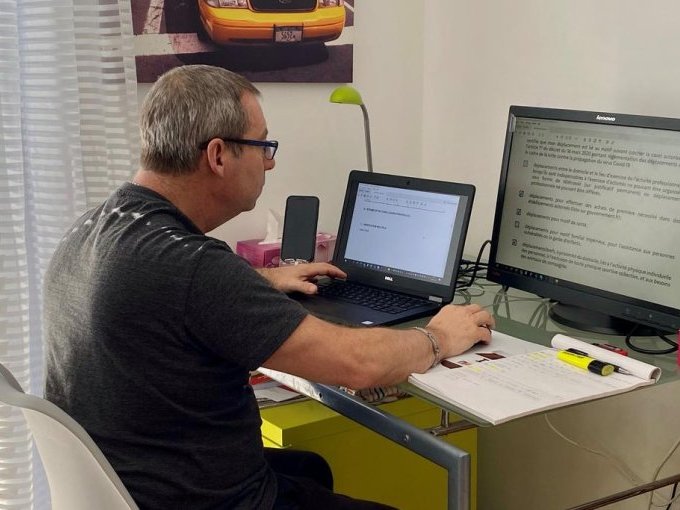 Le retour au bureau, (…)