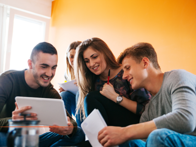 Étudiants, la Caf des (…)