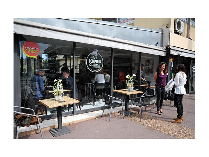 Première "boutique à (…)