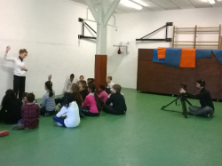 Diffusion du film sur les résidences d'artistes dans les écoles cannoises : L'art et la manière culturelle à l'école