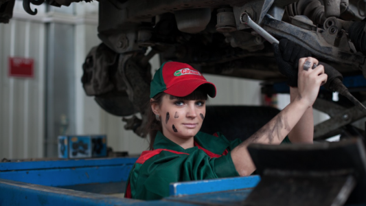 Apprentis : Des aides à l'embauche
