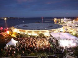 La Terrasse du Palais des Festivals et des Congrès, Haut lieu culturel de l'Eté à Cannes 2015