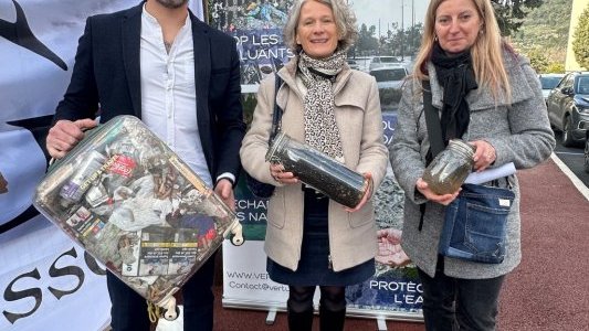 À Grasse, des avaloirs intelligents filtrent les eaux de pluie pour capter les déchets