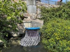 À Mandelieu, les filets anti-déchets complétés d'un système de capteurs et de caméras 