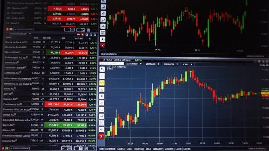 Bourse : le Crédit Agricole s'adresse à ses clients