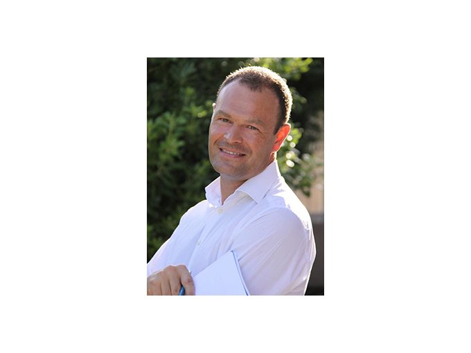 Mickaël Rolland devient