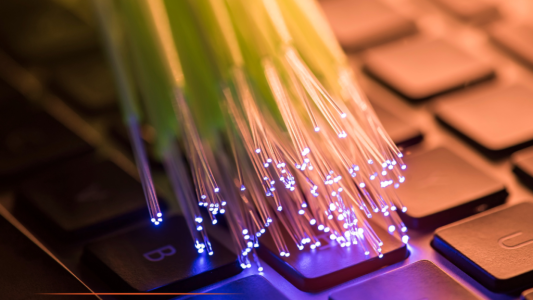 Fermeture du réseau cuivre : des dispositifs pour accompagner les usagers dans le passage vers la fibre optique