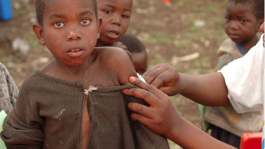 Vaccination : quarante pays à la traîne…