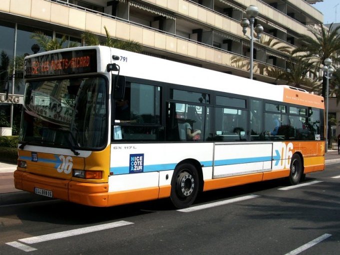 Nice : transports publics