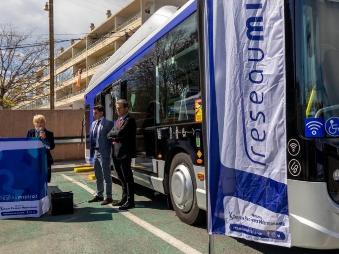 Six nouveaux bus électriq