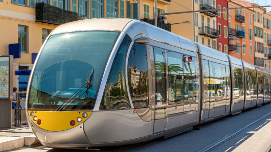 Nice facilite la mobilité avant la Conférence des Nations Unies sur l'Océan : transports en commun gratuits du 6 au 8 juin