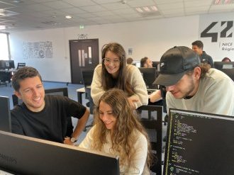 42 Nice : former les compétences numériques de demain pour répondre aux besoins du territoire 