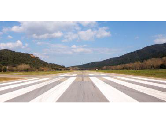 Le Conseil d'Etat annule la décision de l'Etat visant à supprimer le Point de Passage Frontalier de l'Aéroport international du Golfe de Saint Tropez