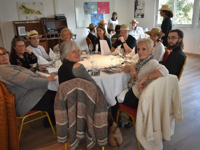 A Hyères, rencontre (…)
