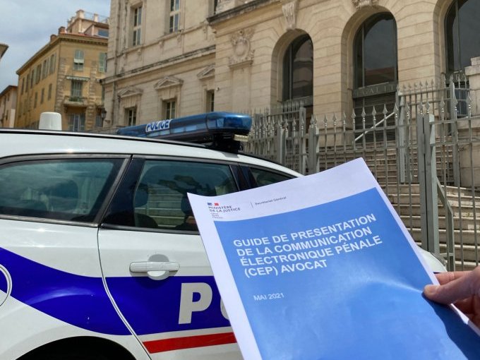 Communication par voie électronique : Le pénal rejoint le civil Communication par voie
